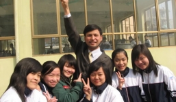 'Điểm danh' thầy cô giáo mượn thơ, nhạc để giảng bài