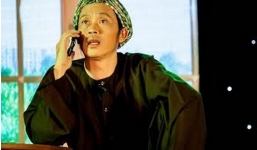 Hoài Linh khiến khán giả rơi nước mắt trong liveshow đầu ở Bình Dương