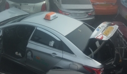 Video: 100 xe đâm liên hoàn ở Hàn Quốc, 2 người Việt bị thương