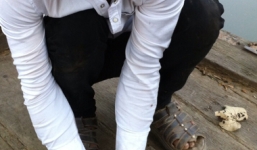 Dự đám cưới rồi trộm vàng hồi môn của cô dâu