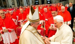 Tổng giám mục Hà Nội chính thức được phong Hồng y