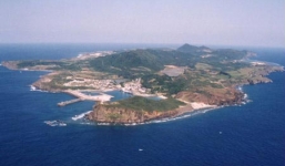 Nhật Bản trưng cầu dân ý để đưa quân đến biển Hoa Đông