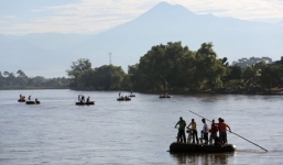 Về quê ăn Tết, hai người Việt tử nạn trên sông biên giới