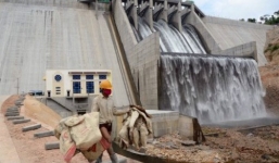 Campuchia hoãn xây đập thủy điện được Trung Quốc tài trợ