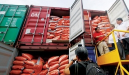 Một tàu Việt Nam bị bắt ở Philippines vì nghi buôn lậu gạo