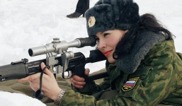 Vẻ đẹp mê lòng người của những 'bông hồng thép' nước Nga