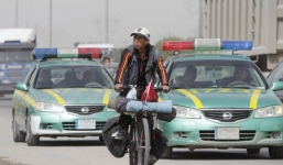 Người đàn ông đạp xe vòng quanh thế giới suốt 18 năm