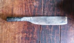 Bị mắng, nghịch tử dùng dao sát hại bố 