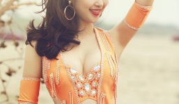 Chân dung cô giáo 9X sở hữu thân hình nóng bỏng