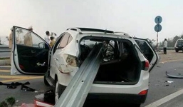 Nguyên nhân vụ ô tô đâm xuyên lan can cao tốc Nội Bài - Lào Cai