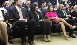 Y tá gốc Việt nhiễm Ebola kiện bệnh viện Mỹ