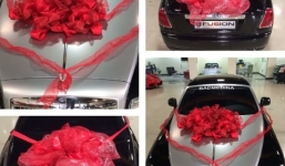 Đại gia “bạo tay” mua siêu xe Rolls-Royce tặng con gái 14 tuổi