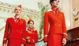 Top 10 đồng phục tiếp viên hàng không đẹp, quyến rũ nhất thế giới