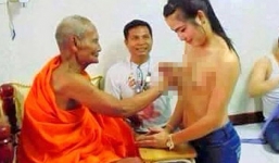 Nhà sư Campuchia gây phẫn nộ vì sờ ngực người chuyển giới ở Thái Lan