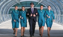 Những đồng phục hàng không bị chê tơi tả trên thế giới
