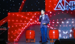 The Remix: MC Nguyên Khang thất vọng khi khán giả kéo nhau bỏ về