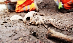 Phát hiện nghĩa địa khổng lồ 3.000 hài cốt dưới lòng nhà ga tại Anh