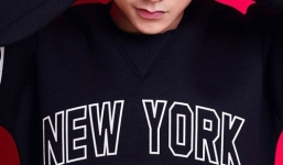 Sơn Tùng: 'Tôi không giỏi giao tiếp và không thích cười'