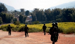 Xung đột miền bắc Myanmar: Bom rơi xuống Trung Quốc