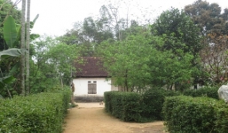 Vợ ôm con trai 8 tuổi trầm mình xuống sông vì chồng đòi ly hôn