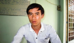 Xin đi nhờ thiếu nữ bị làm nhục giữa rừng cao su