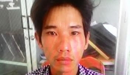 Nữ chủ nhà bị người lạ khống chế, trói chân, bịt miệng