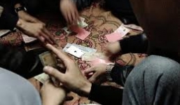 Triệt phá sới bạc lắp camera hồng ngoại cảnh báo Công an