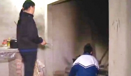  Phú Thọ: Một nữ sinh bị bạn đánh hội đồng đến cấm khẩu