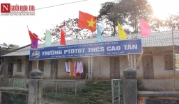 Nữ sinh lớp 7 bị 6 trai bản 'cướp' cái ngàn vàng trong đêm