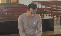 Giết vợ “hờ” bằng 51 nhát dao vì không chịu theo về cùng