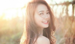 Nụ cười tỏa nắng đốn tim fan của hot girl Sài Thành
