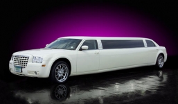 Đại gia thuê khách sạn và những yêu cầu quái đản đến khó tin 