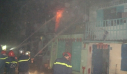 Nỗi đau của người chồng bất lực nhìn vợ con kẹt trong căn nhà rực lửa 