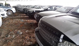 Xót xa nhìn dàn xe sang trăm tỷ của Dũng “mặt sắt” nằm phủ bụi 