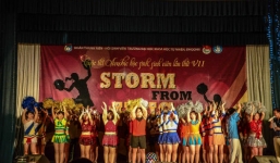 Cuồng nhiệt đêm “bão” sinh viên Tự nhiên 2015