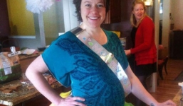 Mỹ chấn động vụ thai phụ 7 tháng bị rạch bụng cướp con