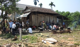 Ăn lá ngón tự tử vì vi phạm giao thông