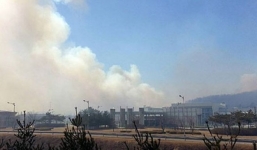 Cháy lớn tại Triều Tiên lan sang cả Hàn Quốc