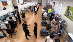 Khám phá phòng thí nghiệm tuyệt mật của Apple