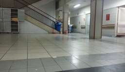 Hà Nội: Bàng hoàng người đàn ông nhảy từ tầng 5 tự tử