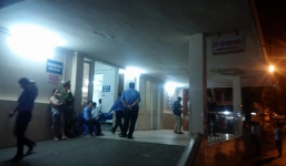 Côn đồ chặn xe chở thi thể bệnh nhi để đòi tiền ở BV Việt Đức