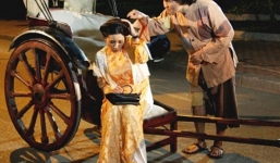 Danh hài Xuân Hinh “chửi” té tát nghệ sĩ Thanh Thanh Hiền