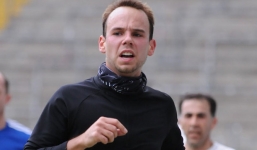 Cơ phó làm rơi máy bay Airbus 320 đã cải sang đạo Hồi