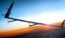 Facebook dùng máy bay không người lái lôi kéo 5 tỷ người dùng