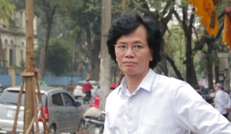 Người dân Hà Nội yêu cầu làm rõ vụ chặt cây xanh