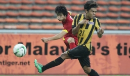 Công Phượng bị tố đánh nguội cầu thủ U23 Malaysia
