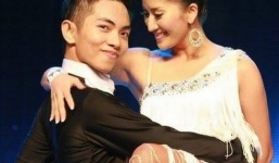 'Chồng tin đồn' kém 12 tuổi của Khánh Thi công khai ảnh tình cảm