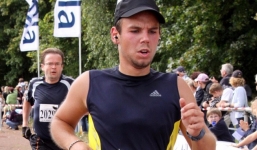 Xuất hiện video cơ phó Airbus 320 lái tàu lượn