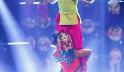 Vietnam's Got Talent: Sốt với cặp song sinh nhí nhảy múa cùng ca trù