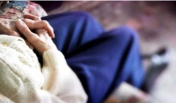 2 thanh niên nổi tà dâm giở trò đồi bại với cụ bà gần 90 tuổi   